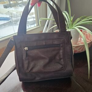 Vintage Dark Brown Fossil 100% Leather crossbody organizer bag-soft